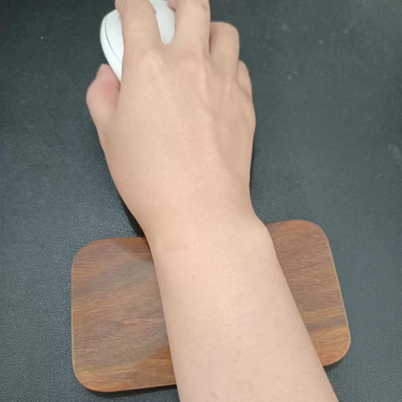 Black Walnut Mouse Wrist Rest  - Wrist Rest Wood ulasan dan harga